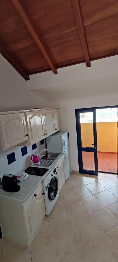 Sal Service New Studio Penthouse Santa Maria Bagian luar foto