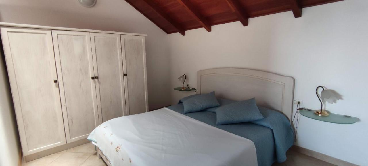 Sal Service New Studio Penthouse Santa Maria Bagian luar foto