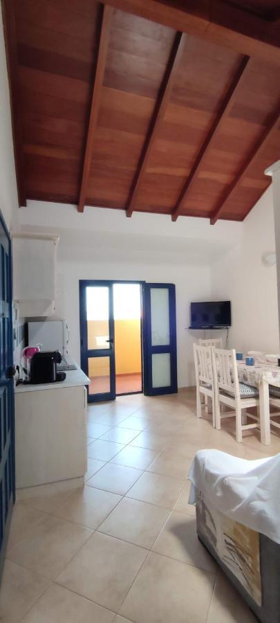 Sal Service New Studio Penthouse Santa Maria Bagian luar foto