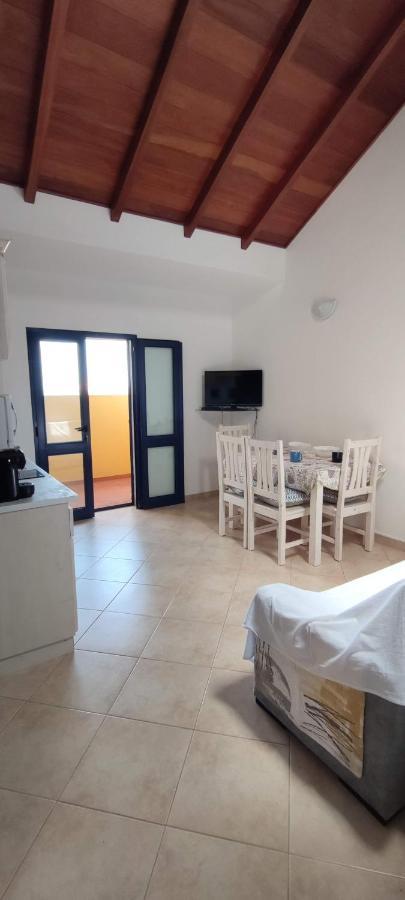 Sal Service New Studio Penthouse Santa Maria Bagian luar foto